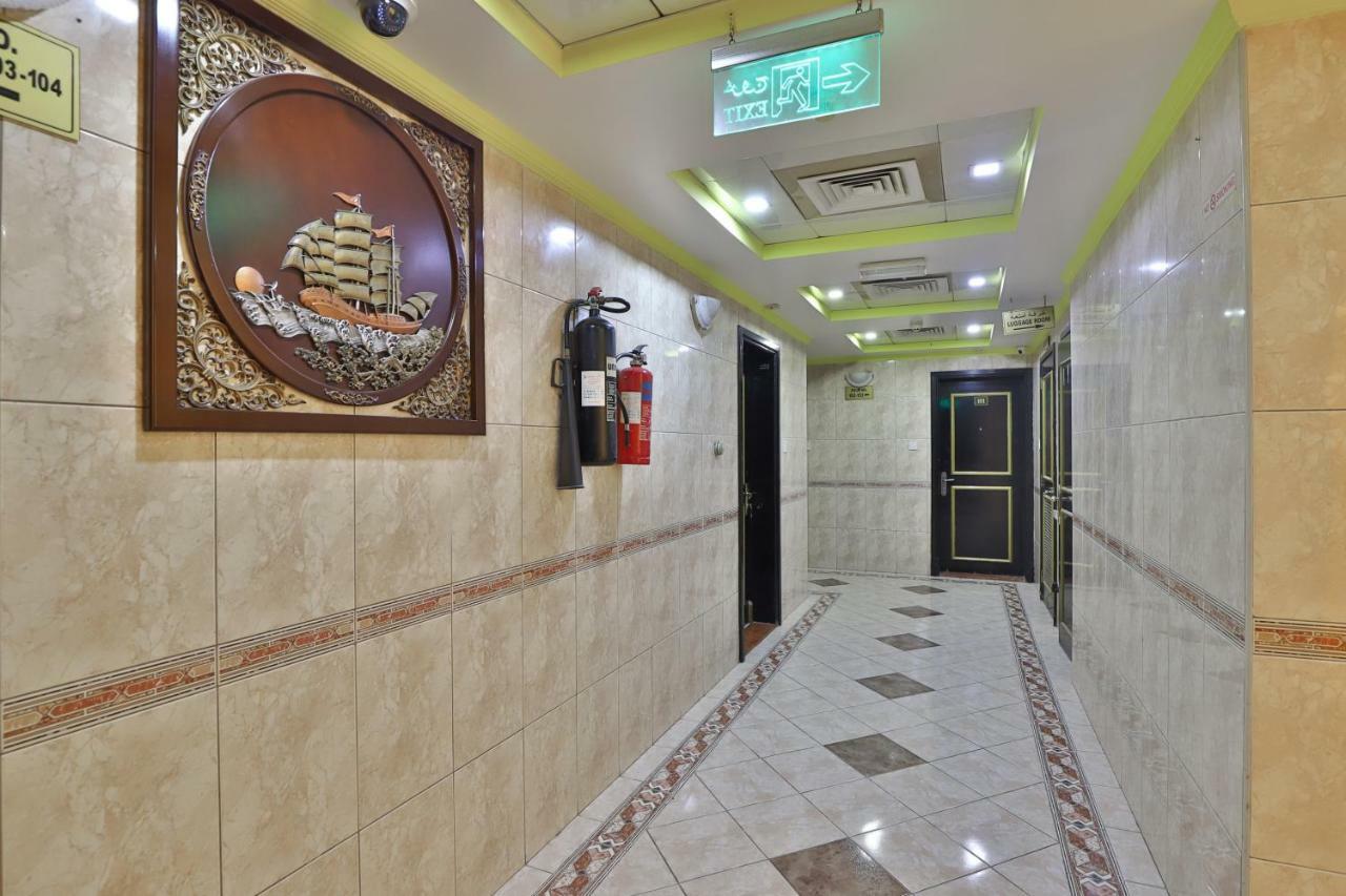 Oyo 261 Remas Hotel Apartment 두바이 외부 사진